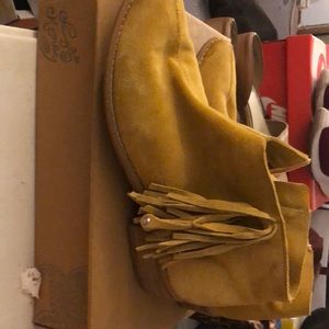 Frenchy by NAUGHTY Monkey